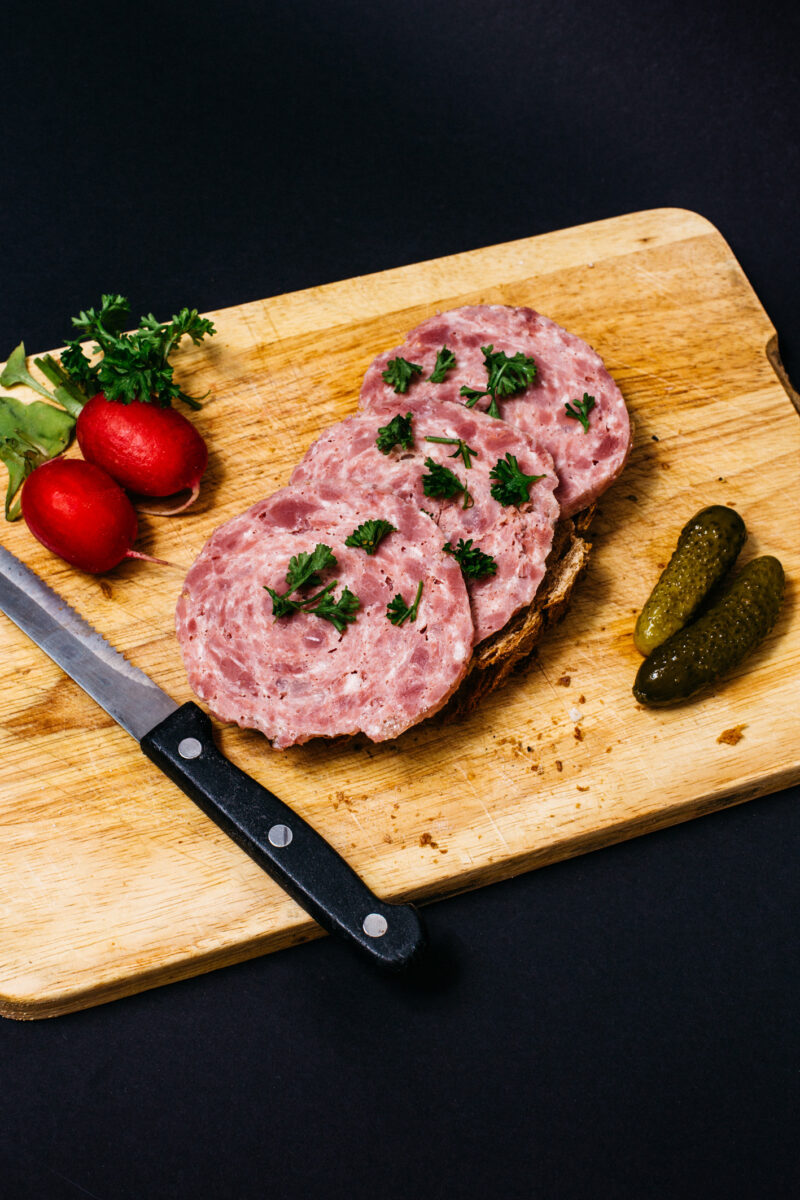 Eisbein mit Mett